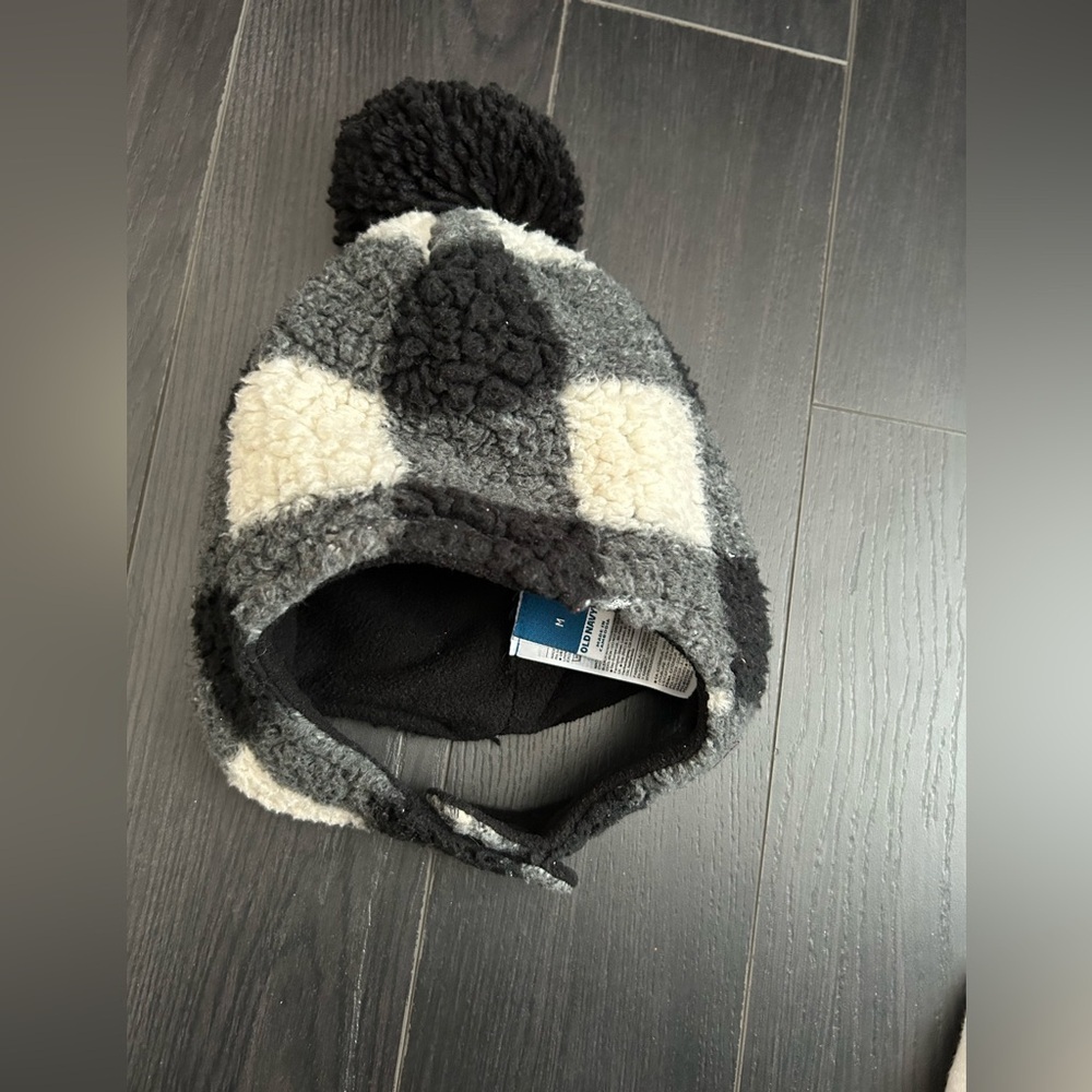 Old Navy Black and Cream Kids Checkered Pom-Pom Hat